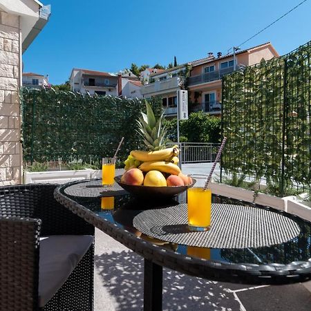 Apartment Gagula With Jacuzzi Trogir Kültér fotó