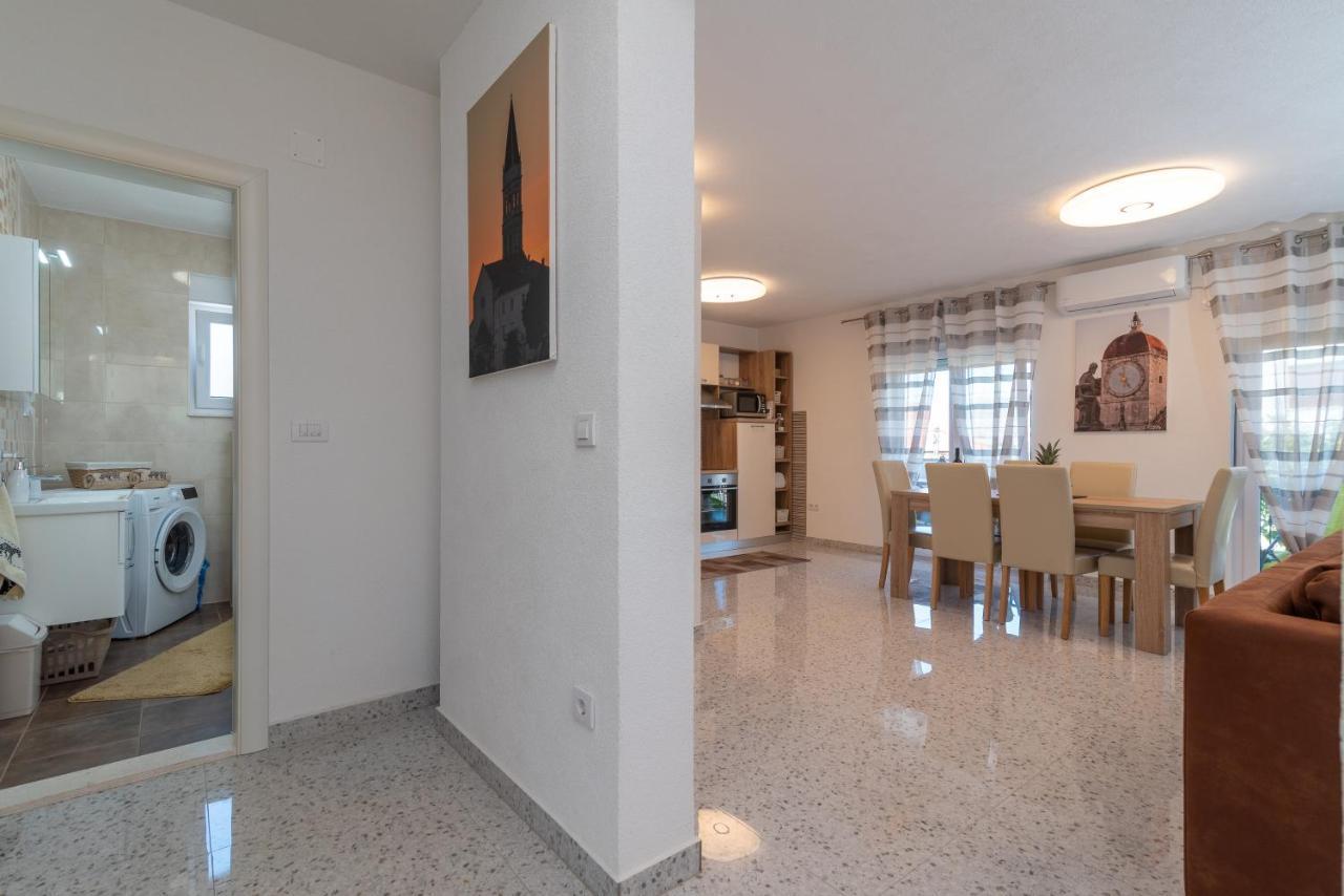 Apartment Gagula With Jacuzzi Trogir Kültér fotó